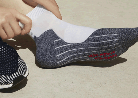 Calze a compressione: fanno davvero correre meglio?